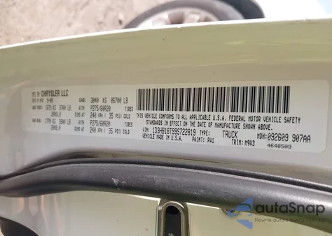 2009 Dodge Ram 1500 Slt/Sport/Trx из США, поврежденный, VIN 1D3HB18T99S722819